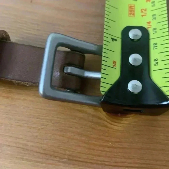 Thin 100% leather belt  w white stitching and blue beads - Picture 6 of 7